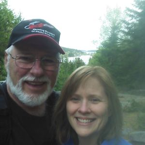 Meet your Posher, Elise